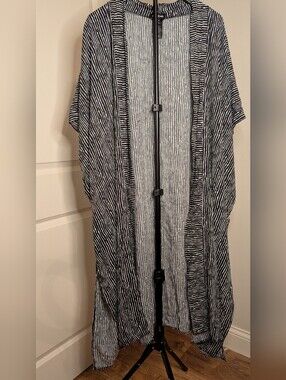 bebe Black and White Striped Open-Front Cape